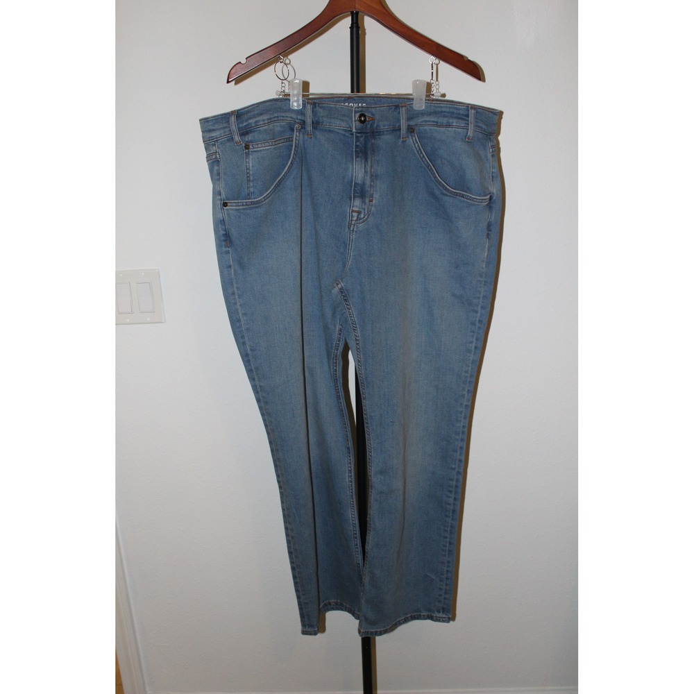 Tecovas Men's Premium Standard Jean Light Wash Blue Straight Leg 40x30 TM130008
